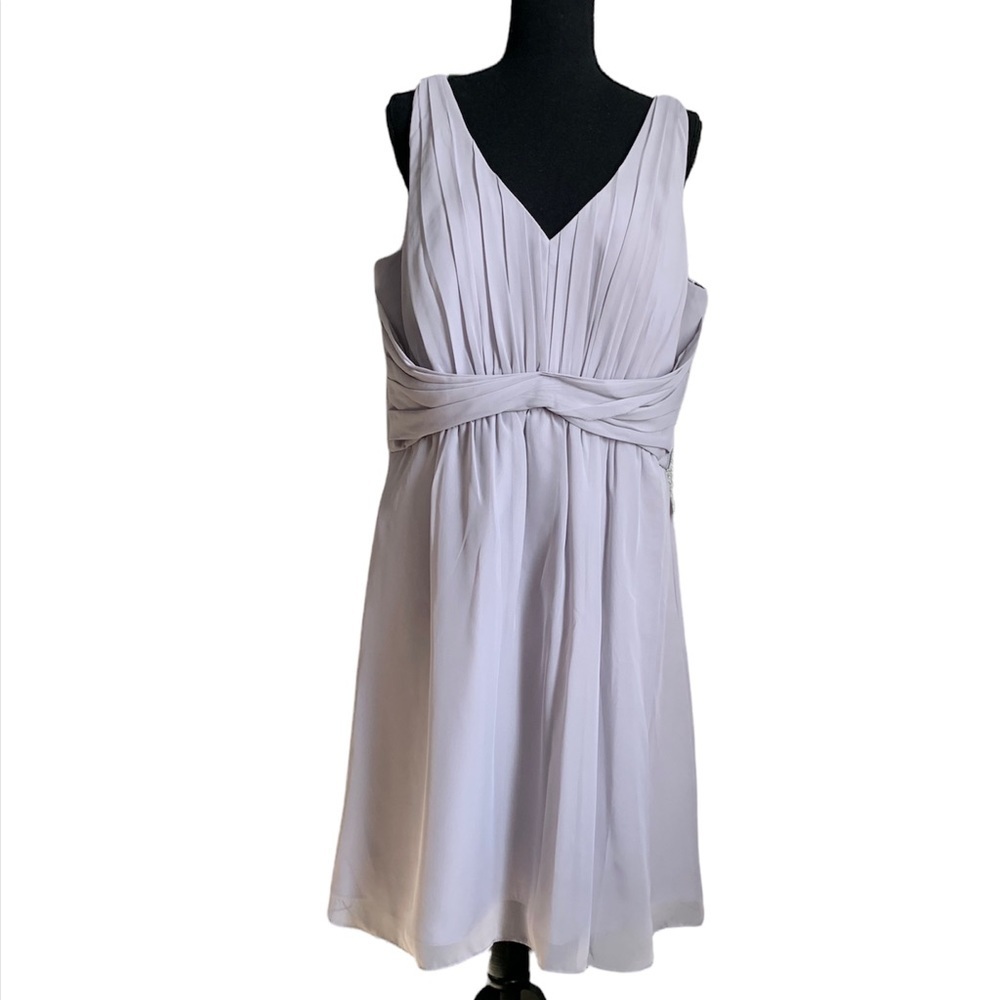 Weddington Way Julia Whisper V-neck Sleeveless Dress Size 16